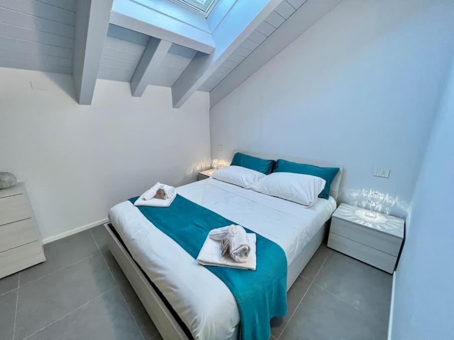 Prestigioso Attico A Passo Duomo By Revenue House Apartment Casale Monferrato Ngoại thất bức ảnh